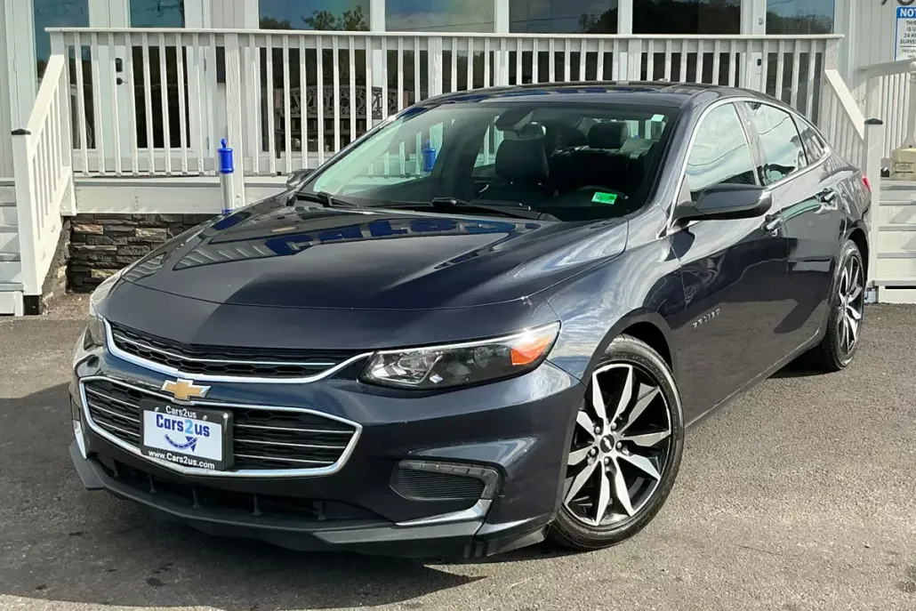 2018 Chevrolet Malibu 1LT photo 1