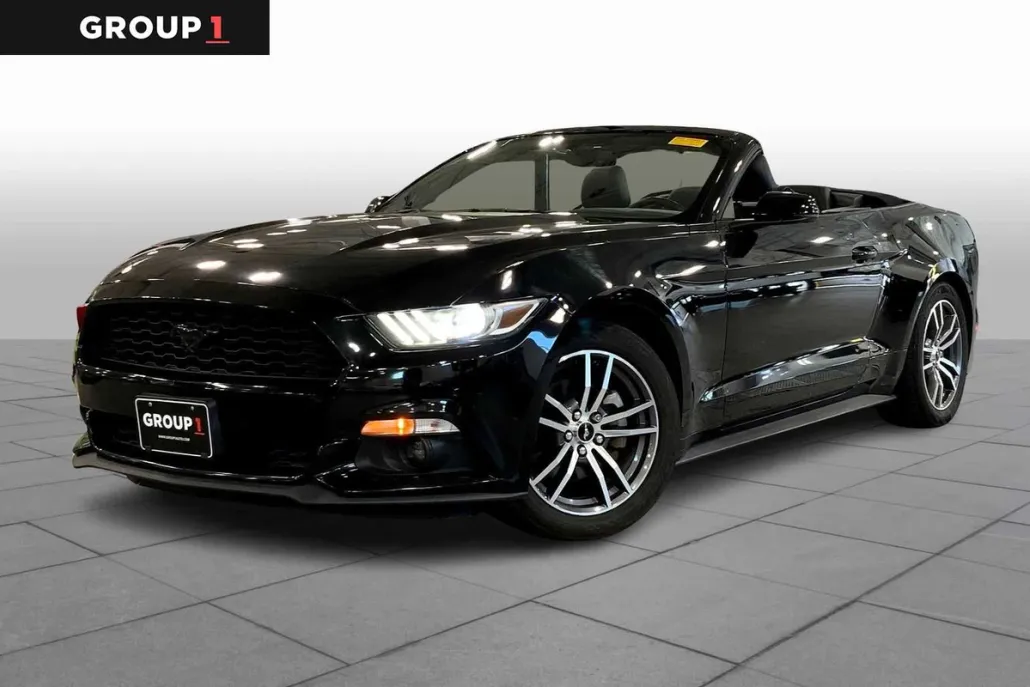 2016 Ford Mustang EcoBoost Premium photo 1