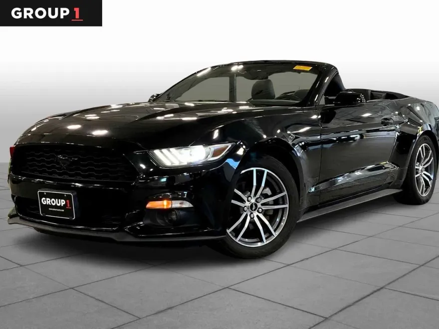 2016 Ford Mustang EcoBoost Premium photo 1