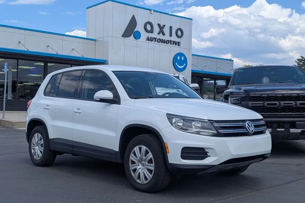 2014 Volkswagen Tiguan S photo 1