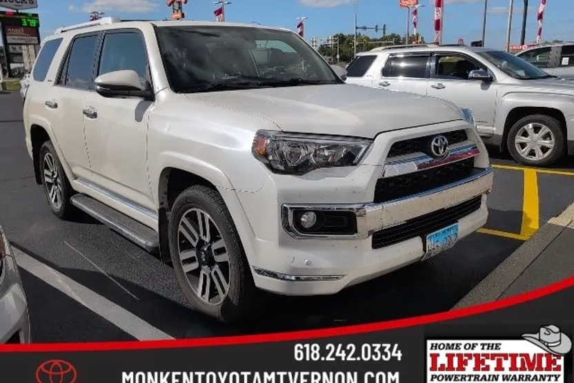 2018 Toyota 4Runner Limited photo 1