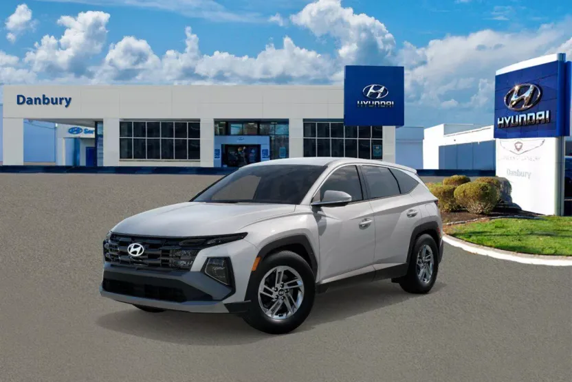 2026 Hyundai Tucson SE photo 1