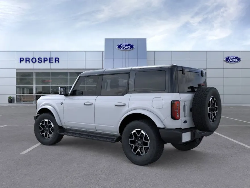 2025 Ford Bronco Outer Banks photo 1