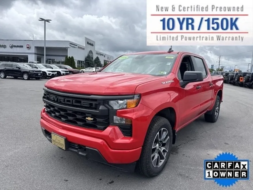 2024 Chevrolet Silverado 1500 Custom photo 1