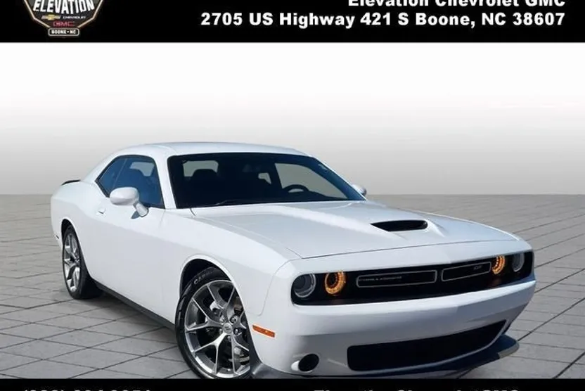 2023 Dodge Challenger GT photo 1