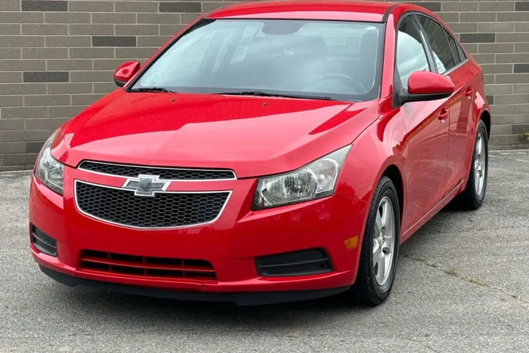 2014 Chevrolet Cruze photo 1