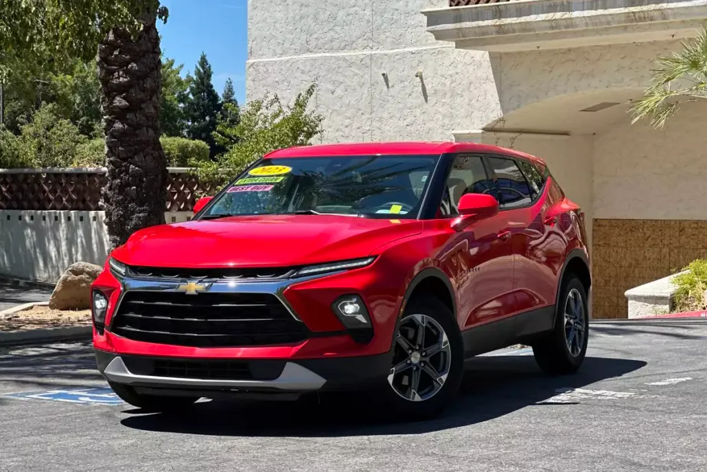 2023 Chevrolet Blazer 2LT photo 1