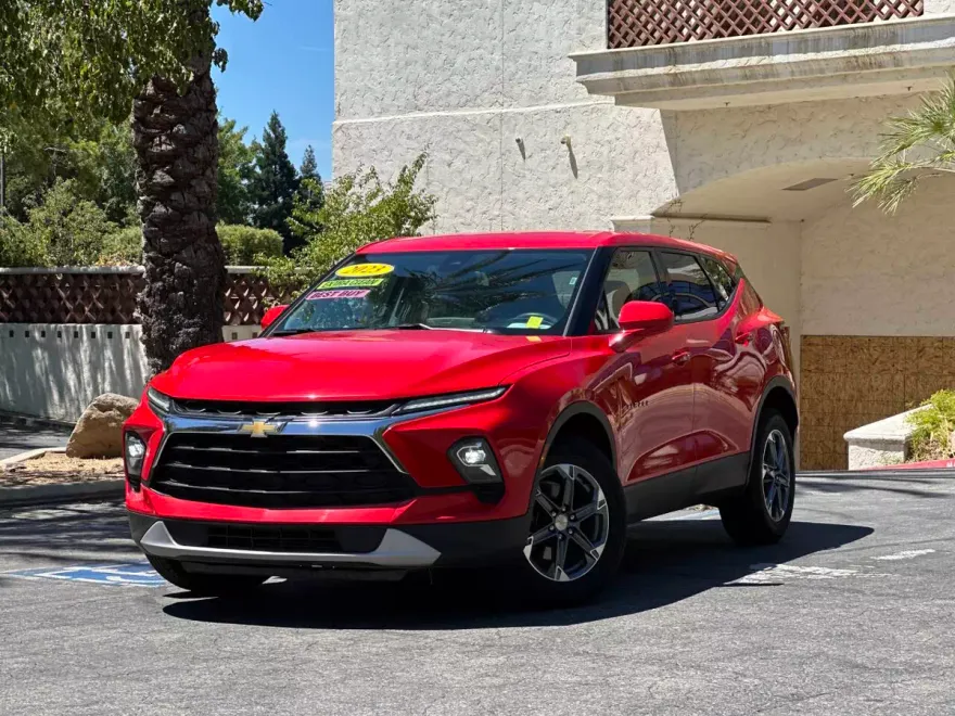 2023 Chevrolet Blazer 2LT photo 1