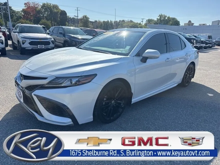 2021 Toyota Camry XSE photo 1