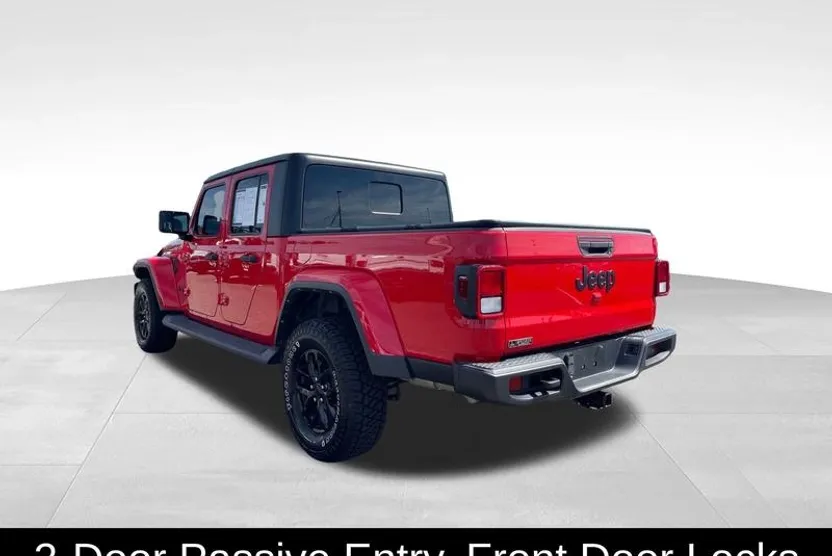 2022 Jeep Gladiator Altitude photo 1