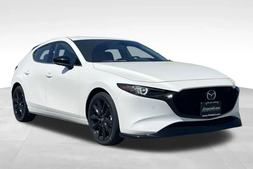 2025 Mazda Mazda3 Hatchback 2.5 Turbo Premium Plus photo 1