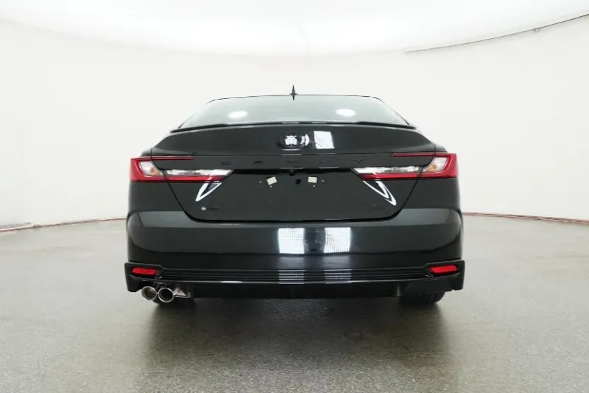 2026 Toyota Camry photo 1