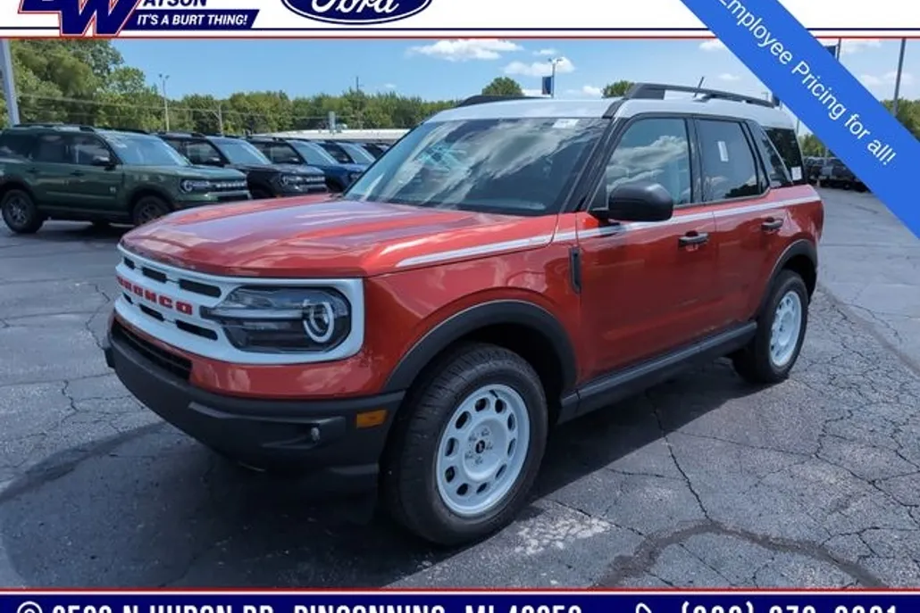 2024 Ford Bronco Sport Heritage photo 1