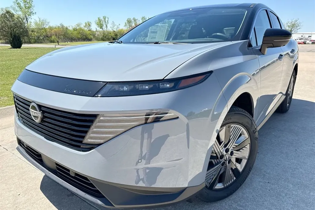 2025 Nissan Murano SL photo 1