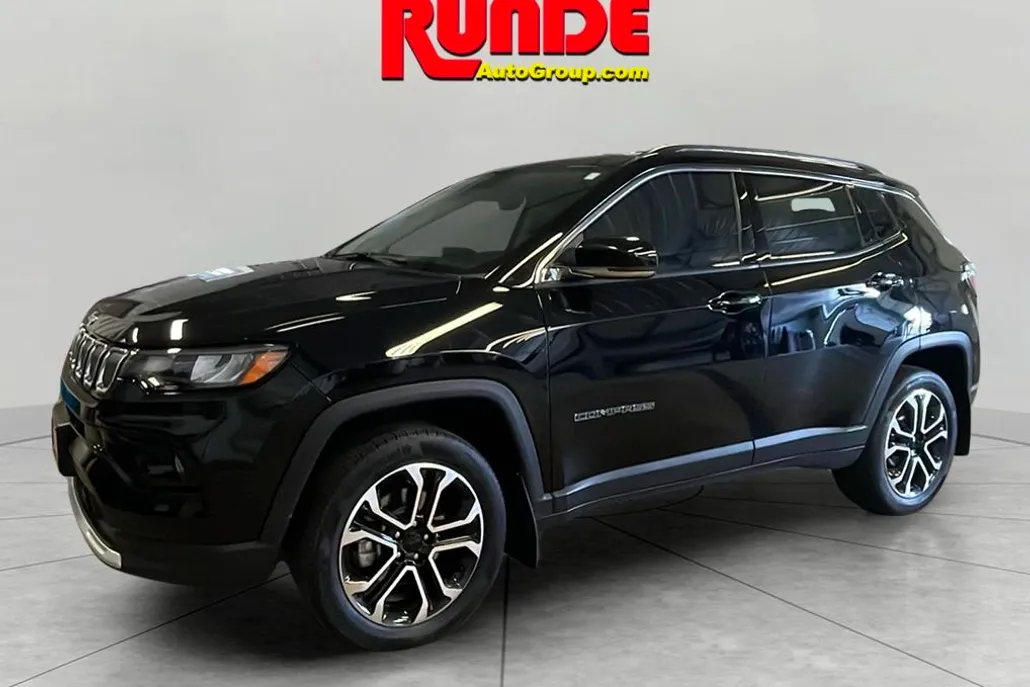 2022 Jeep Compass Limited photo 1