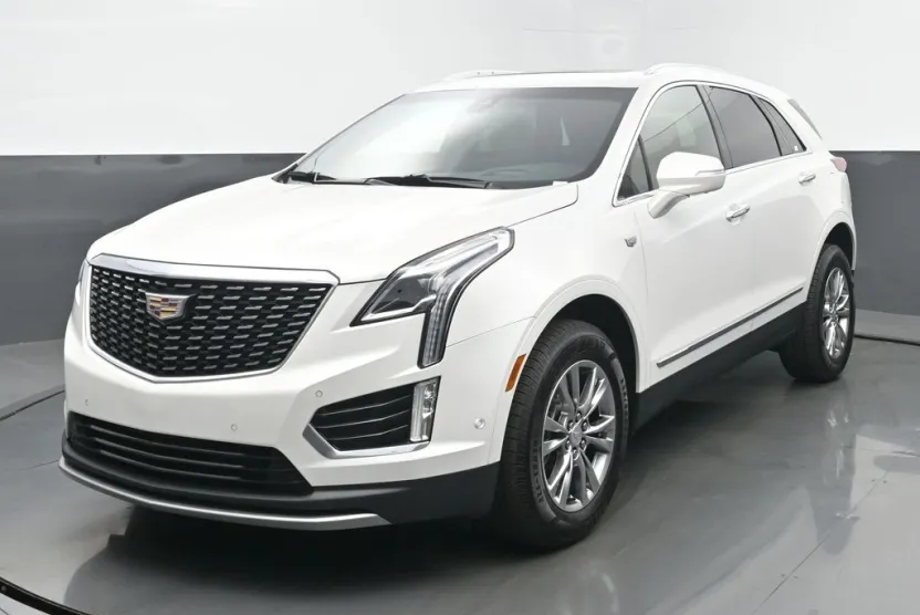 2021 Cadillac XT5 Premium Luxury photo 1