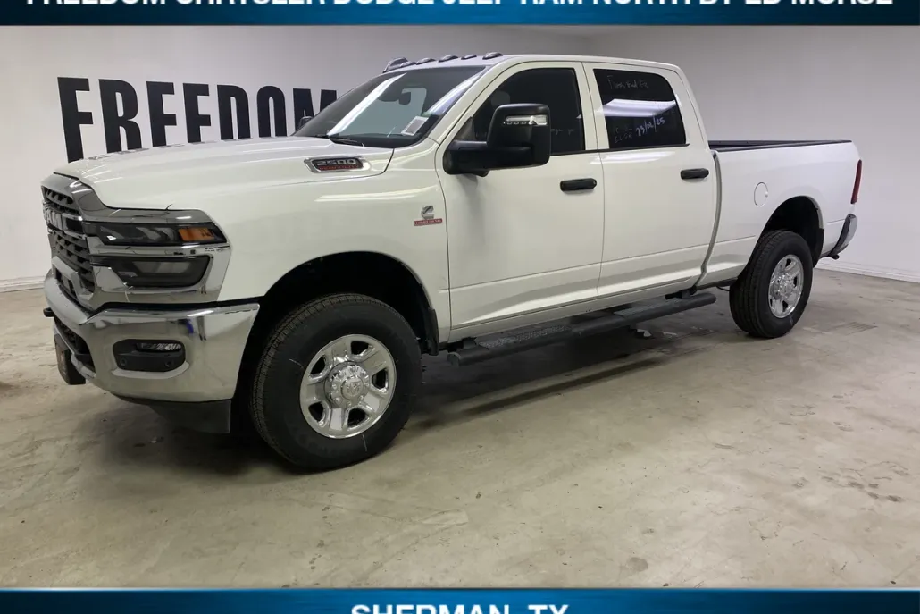 2025 Ram 2500 Tradesman photo 1