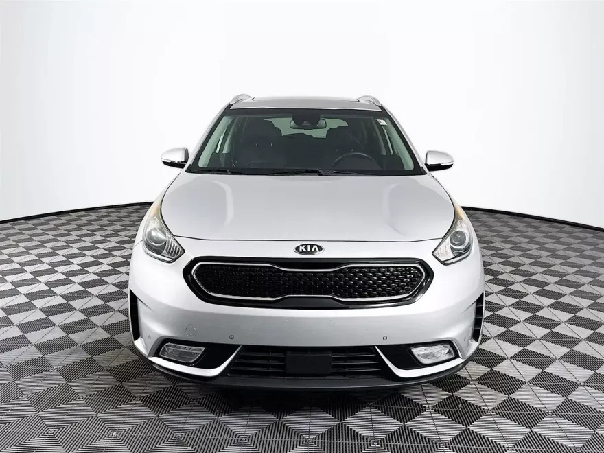 2019 Kia Niro Touring photo 1