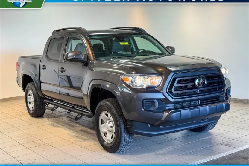 2022 Toyota Tacoma SR V6 photo 1