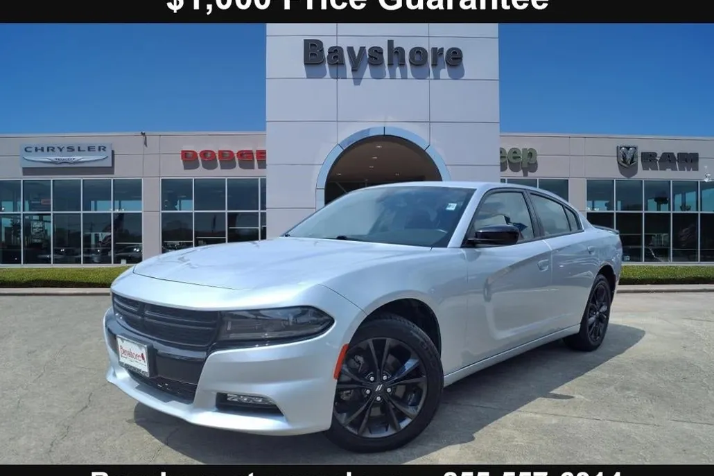 2022 Dodge Charger SXT photo 1