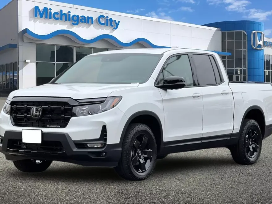 2025 Honda Ridgeline Black Edition photo 1