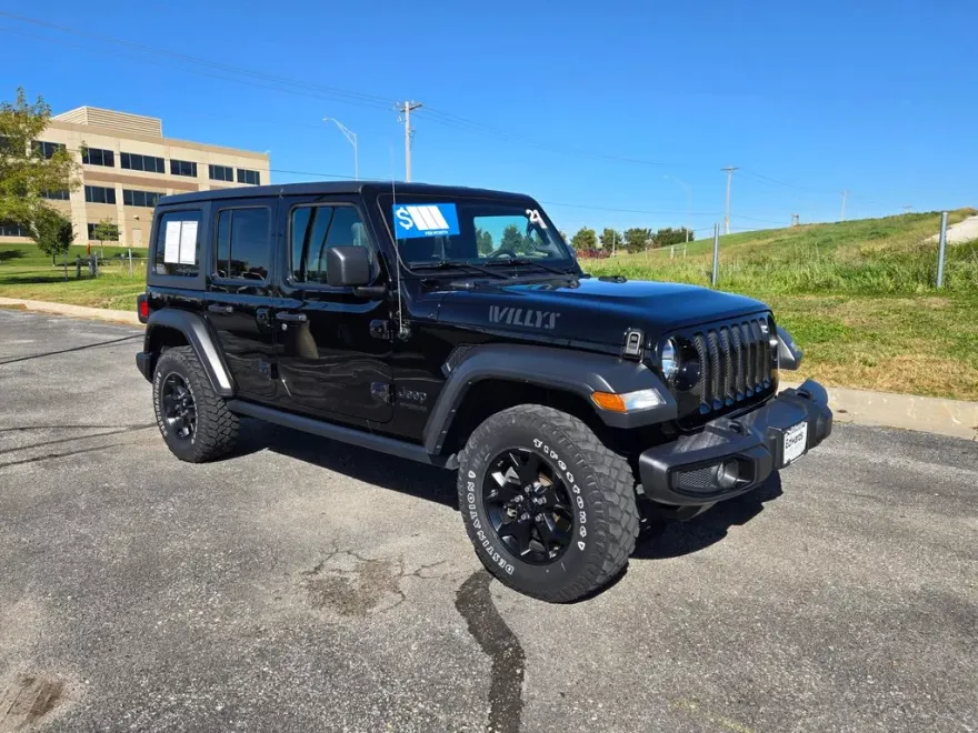 2021 Jeep Wrangler Unlimited Willys photo 1