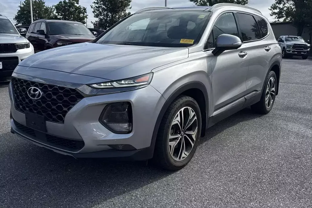 2020 Hyundai Santa Fe Limited photo 1