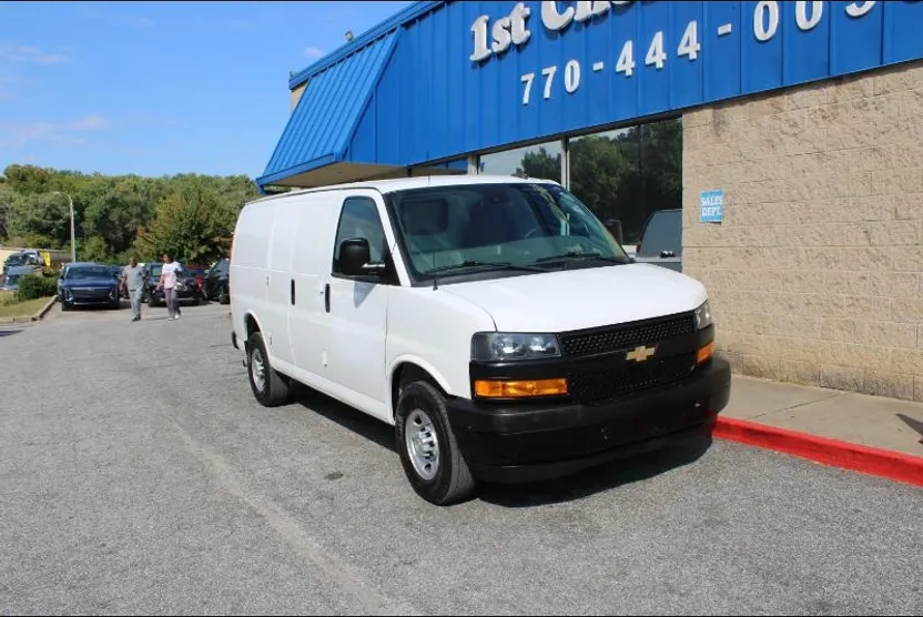 2019 Chevrolet Express Cargo Van 2500 photo 1