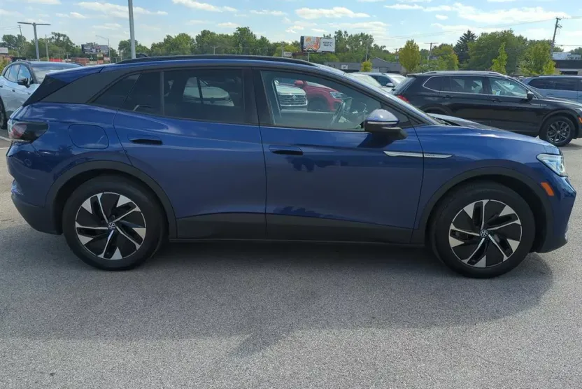 2022 Volkswagen ID.4 Pro S photo 1