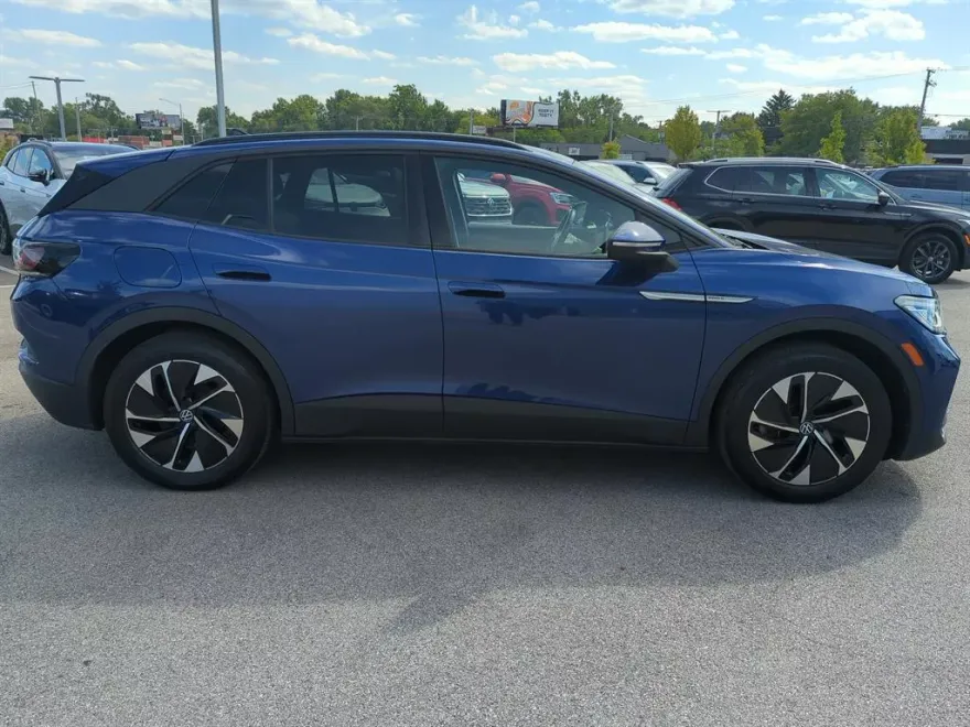 2022 Volkswagen ID.4 Pro S photo 1