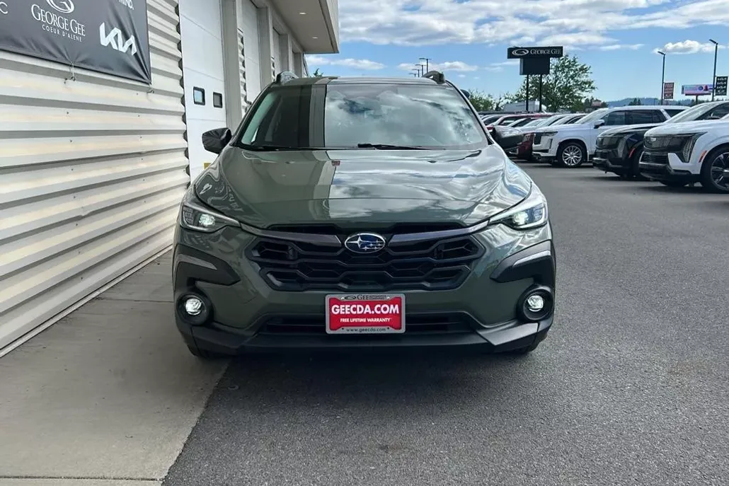 2024 Subaru Crosstrek Limited photo 1