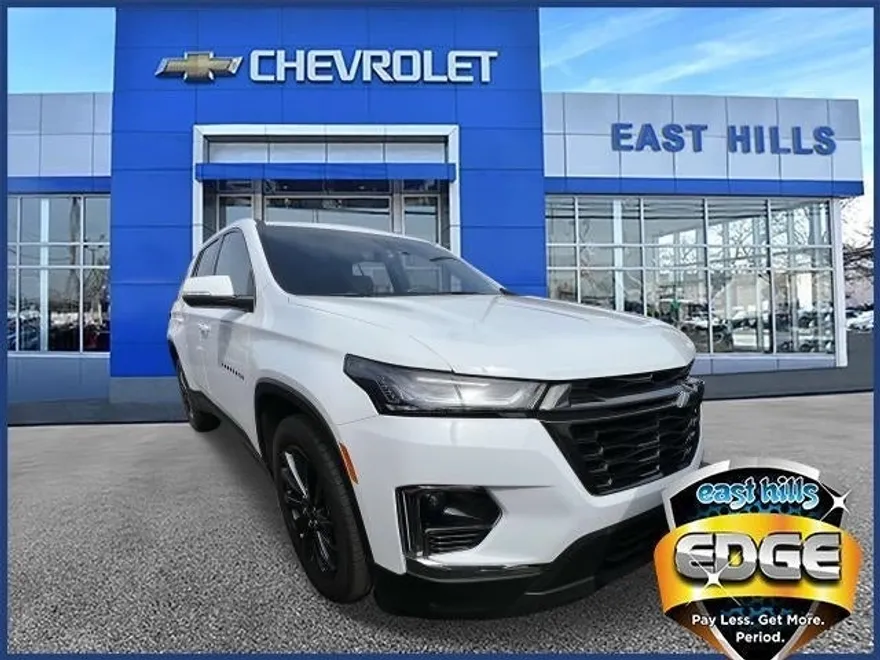 2022 Chevrolet Traverse RS photo 1
