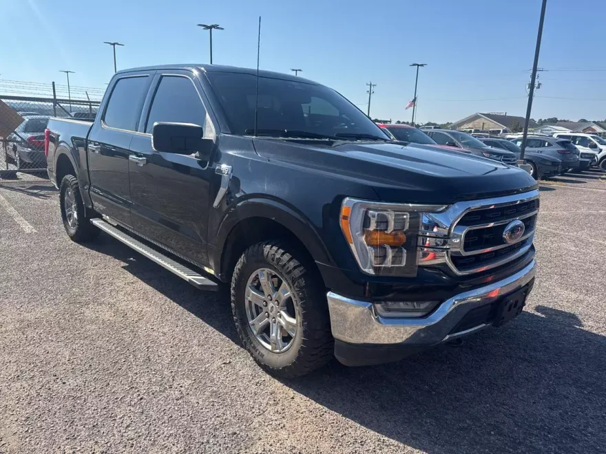 2022 Ford F-150 XLT photo 1