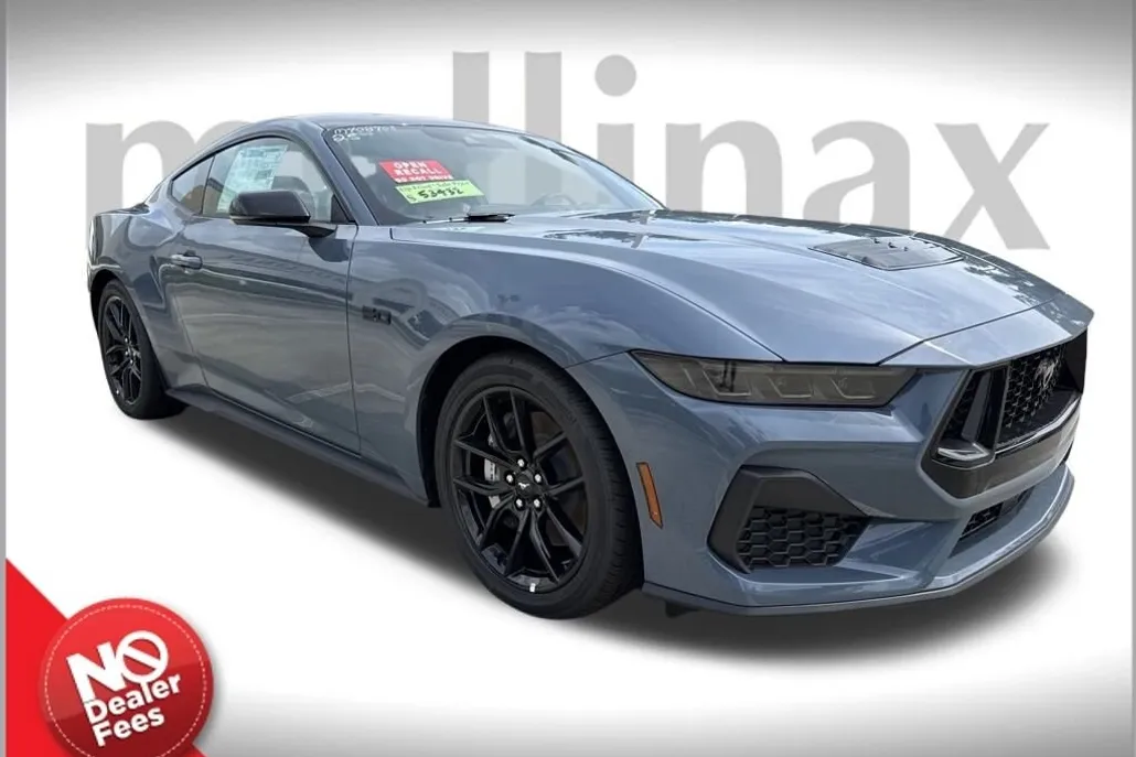 2025 Ford Mustang GT Premium photo 1