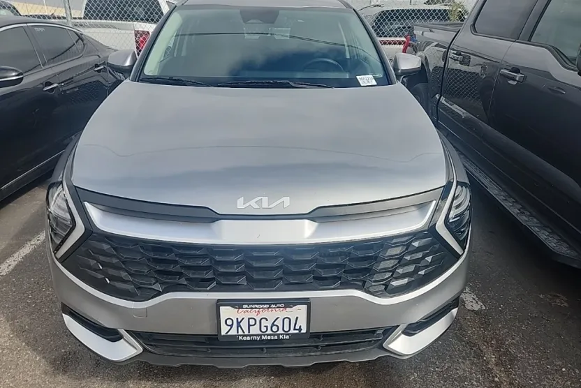 2024 Kia Sportage Hybrid LX photo 1