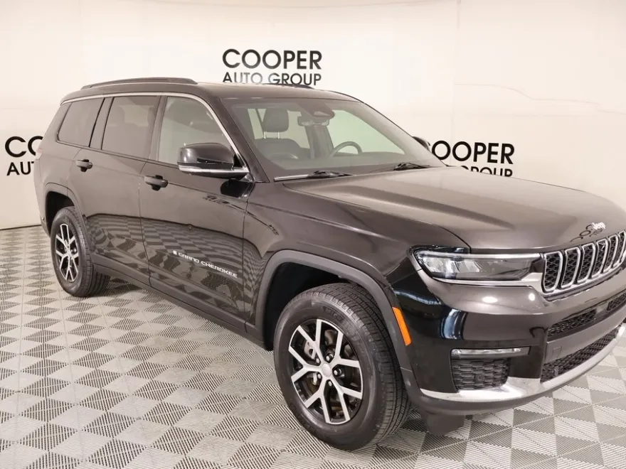 2024 Jeep Grand Cherokee Limited photo 1