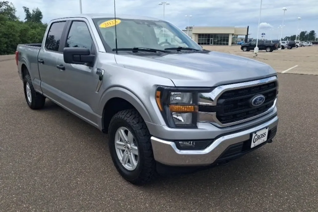 2023 Ford F-150 XLT photo 1