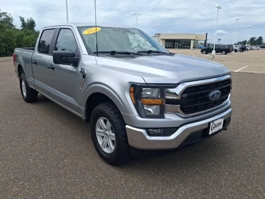 2023 Ford F-150 XLT photo 1