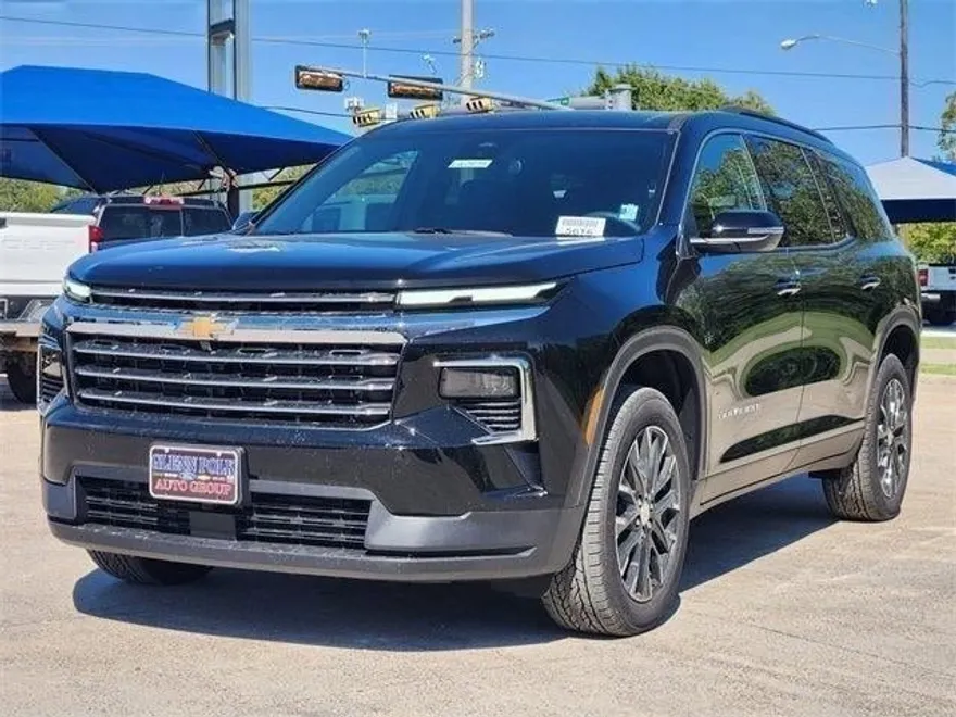 2026 Chevrolet Traverse photo 1