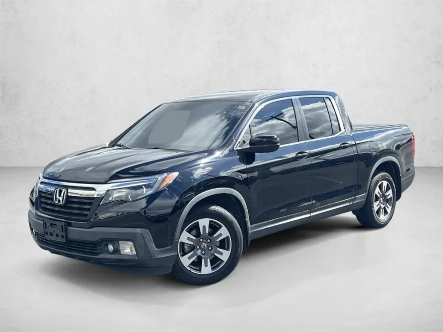 2017 Honda Ridgeline RTL photo 1