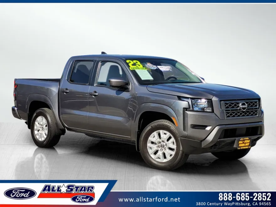 2023 Nissan Frontier SV photo 1