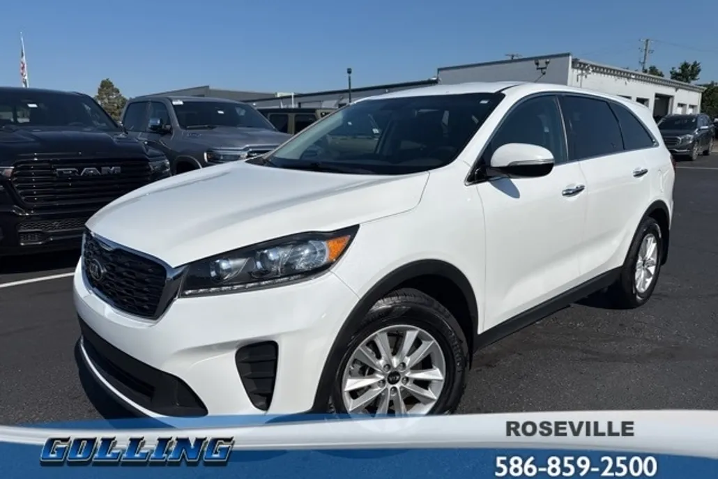 2019 Kia Sorento LX photo 1