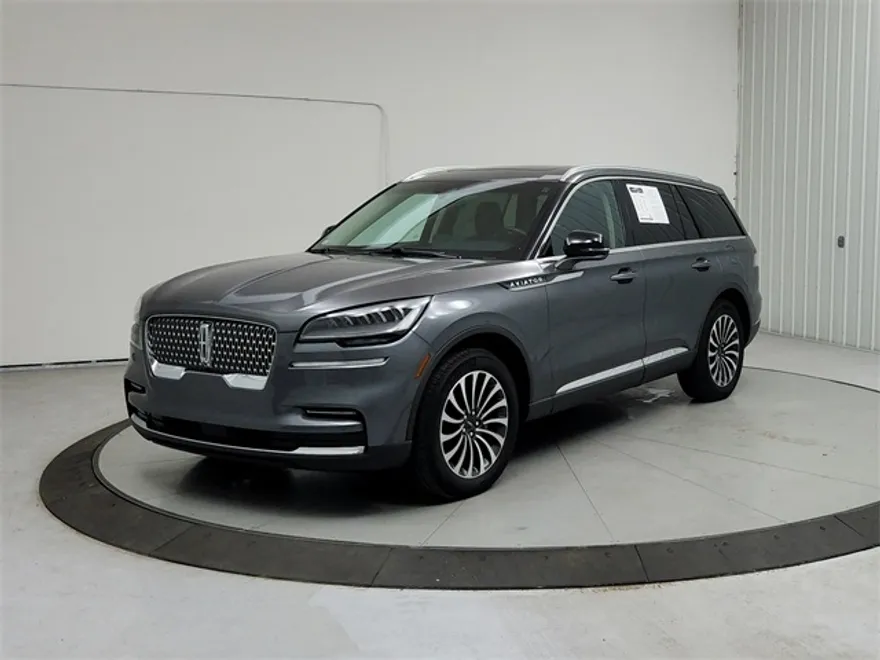 2023 Lincoln Aviator Reserve photo 1