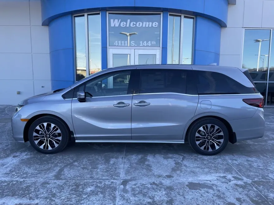 2025 Honda Odyssey Elite photo 1