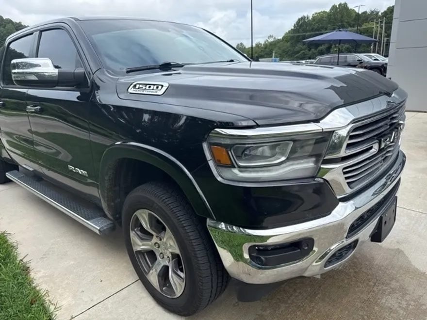 2022 Ram 1500 Laramie photo 1