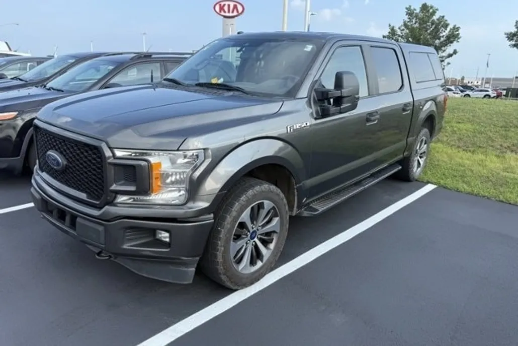 2019 Ford F-150 XL photo 1