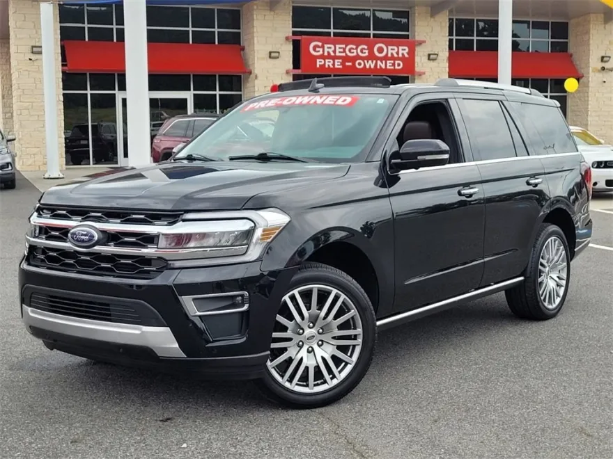 2024 Ford Expedition Limited photo 1
