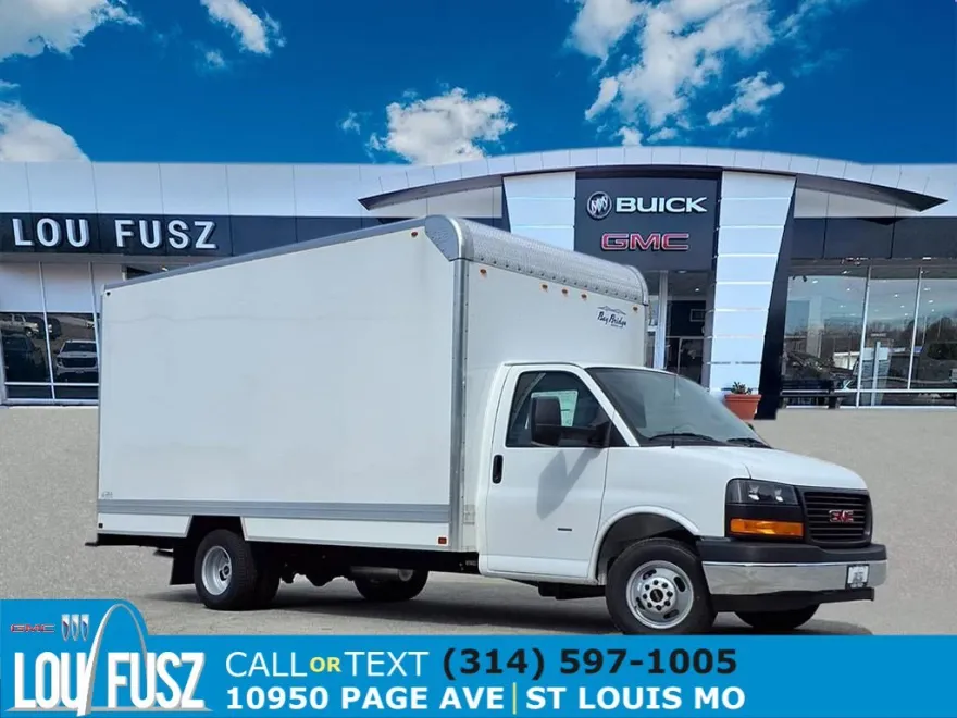 2025 Gmc Savana Cutaway 3500 photo 1