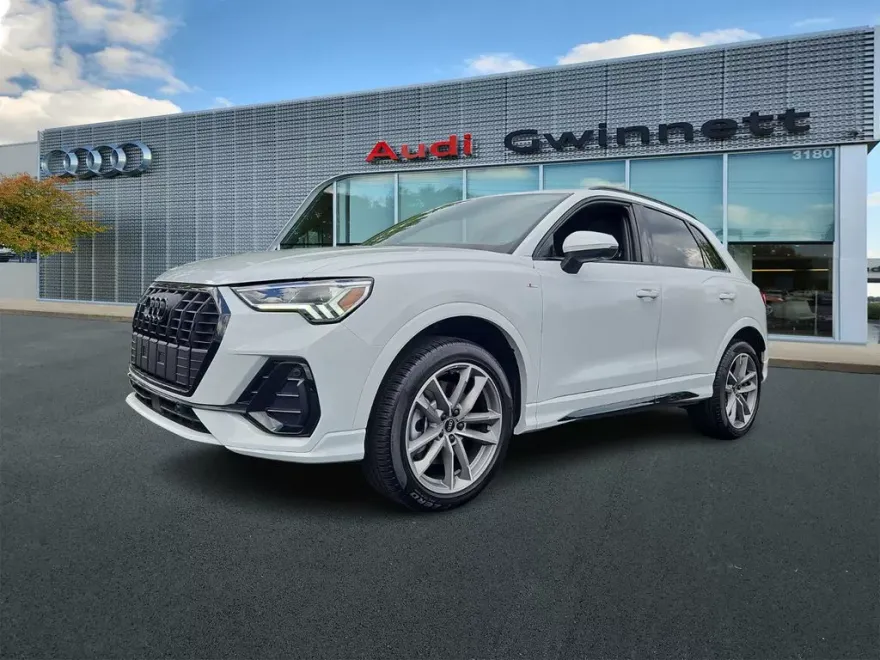 2024 Audi Q3 Premium Plus photo 1