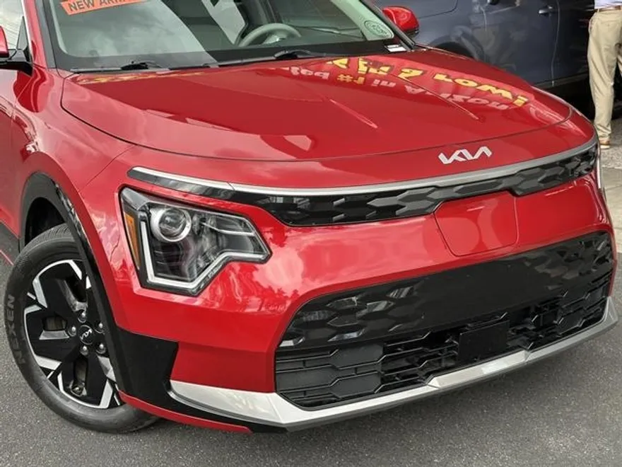 2023 Kia Niro EV Wind photo 1